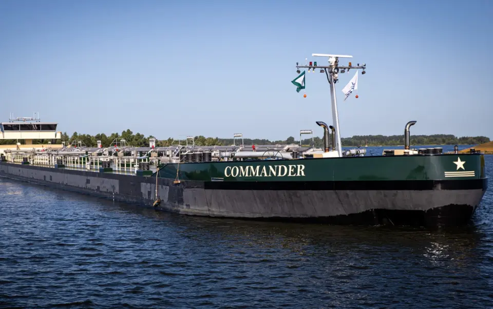 Commander